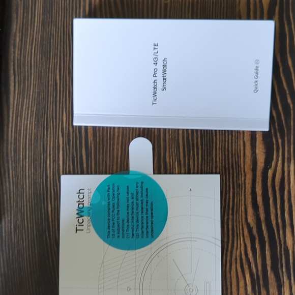 Tic Watch Pro Smartwatch w/ adjustable band - Picture 16 of 16